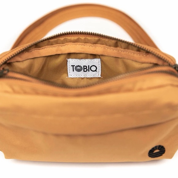 Tobiq Duo Hip Pack and Crossbody - Picture 4 of 8